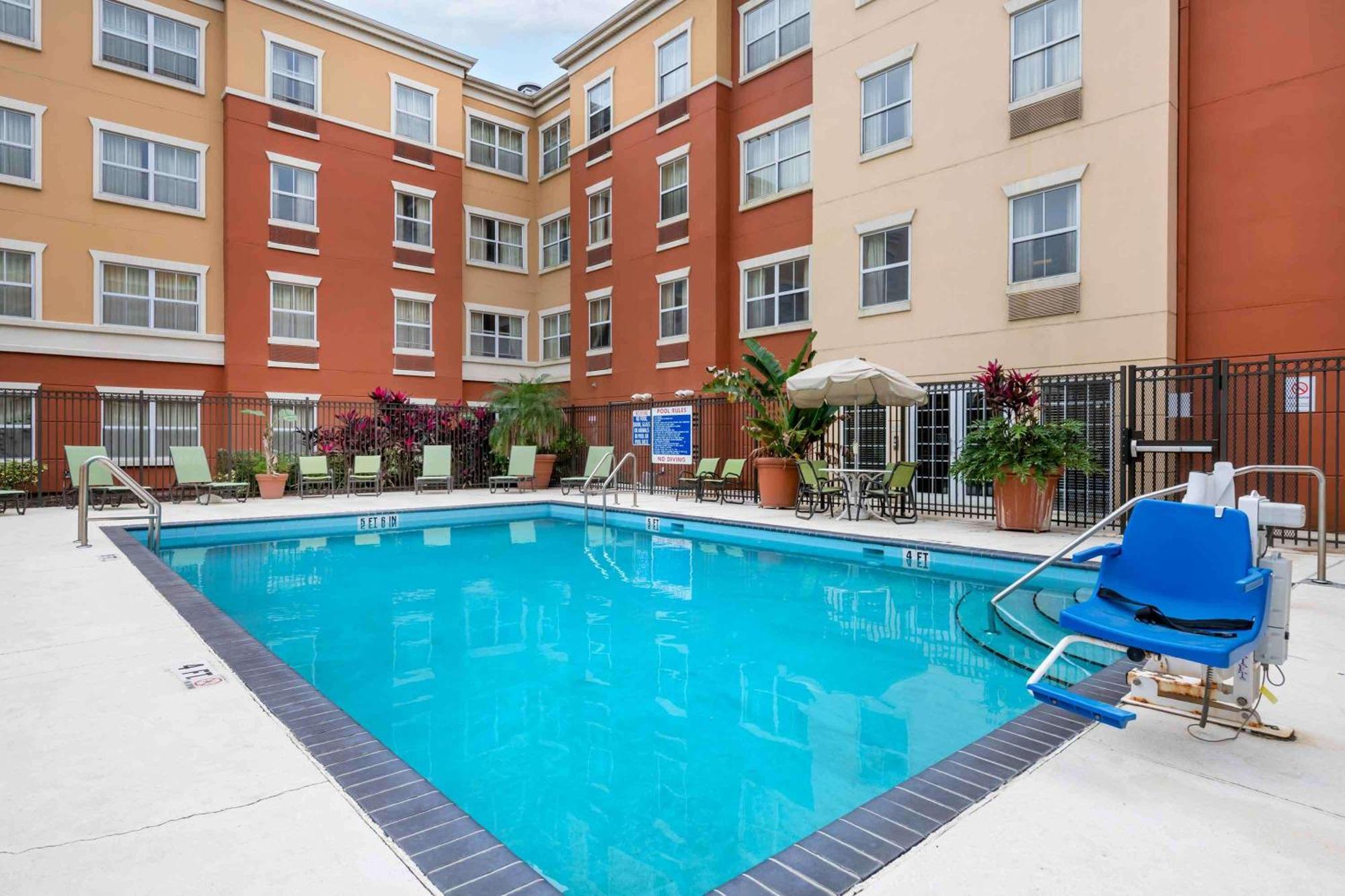 Extended Stay America Suites - Orlando - Convention Center - 6443 Westwood Williamsburg Exterior photo