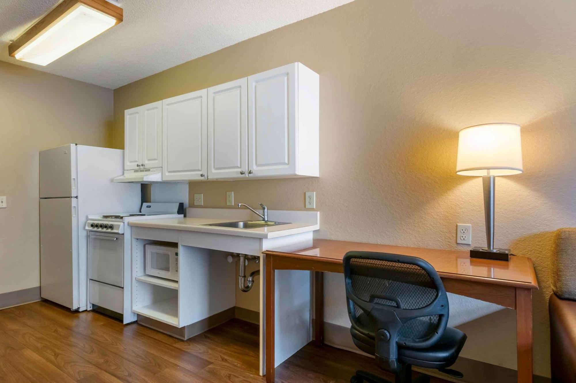 Extended Stay America Suites - Orlando - Convention Center - 6443 Westwood Williamsburg Exterior photo